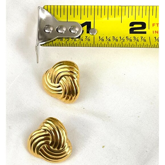 Vintage Gold-Tone Knot Clip-On Earrings Textured Woven Design Classic Style - Picture 6 of 6